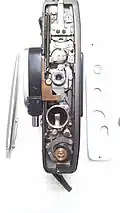 a more detailed photo of the mechanism inside