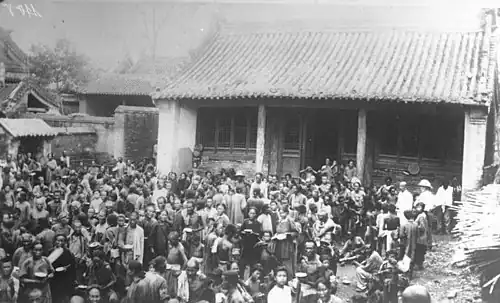 Bundesarchiv Bild 102-12231, China, Überschwemmungsopfer
